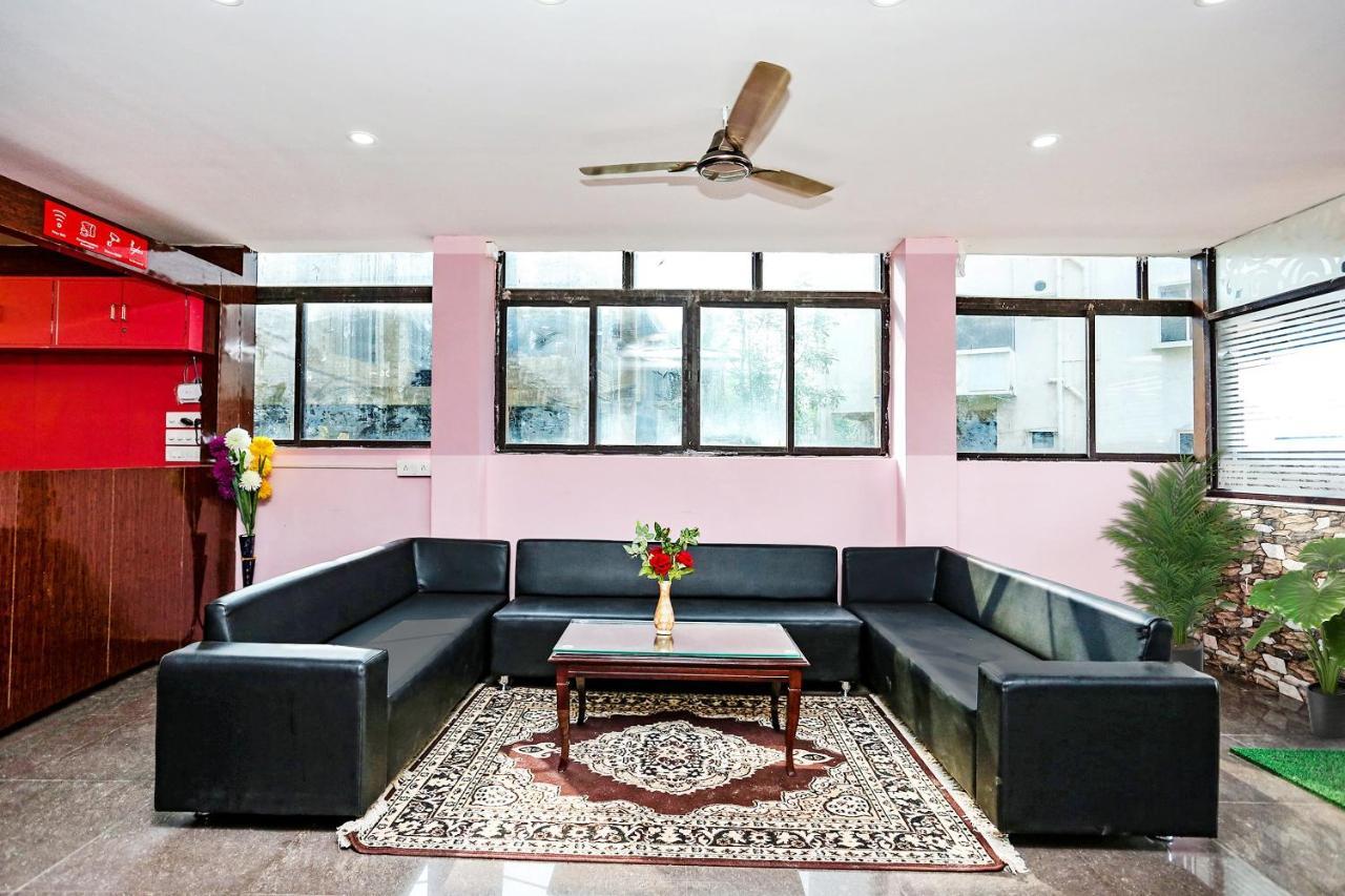 Super Collection O Aryan Hotel Khandagiri Εξωτερικό φωτογραφία